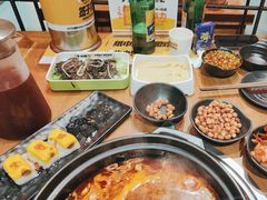 -牛小嫩串串火锅(老国贸总店)