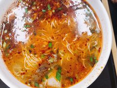 -马德元纯汤牛肉面(太奥广场店)