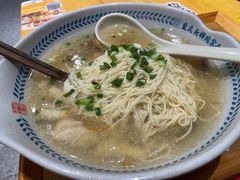 暖胃鸡汤面-呼啦面馆·头牌豌杂面(爱琴海店)