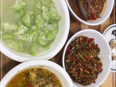 -笨罗卜浏阳菜馆(太平街店)