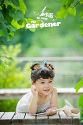 -小脚丫专业儿童摄影店