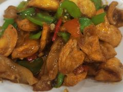 -江城燕子大排档(江汉路步行街店)