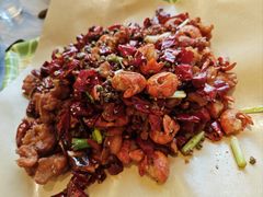 -肥肥虾庄·金牌油焖大虾(杨园滨江时代walk店)
