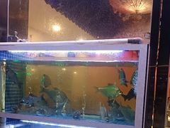 -老街烧烤大排档·地道湖北菜·龙虾馆(汉口火车站店)