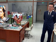 -吴良材眼镜(南翔印象城MEGA店)
