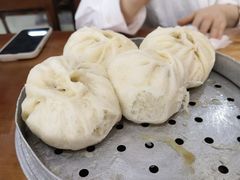 -胡成记口蘑龙眼包子(盐道街店)