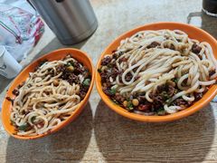 -玲玲米粉·新疆现炒米粉(大十字总店)