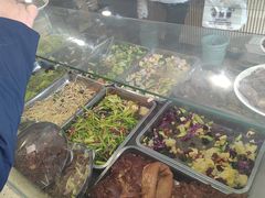 -闫家驴肉老店(华电一校店)