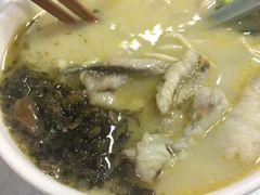 小胃口黄鱼面-明呈黄鱼面馆(斜土路店)