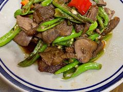 -芦茨金富饭庄·25年老字号·专做稻草鸡