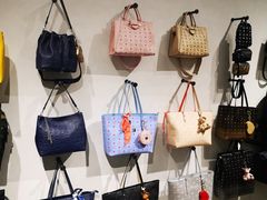 -MCM(比斯特上海购物村店)