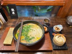 -银米·云南传统过桥米线(双廊黑金冠店)