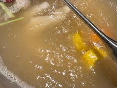 -左庭右院鲜牛肉火锅(金山万达店)