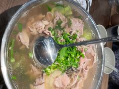 -肖四女乐山跷脚牛肉(世博源店)