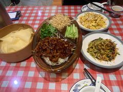 -老郑家东北春饼(龙悦居店)