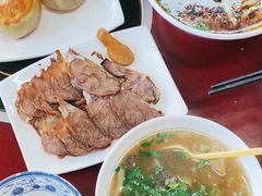 -北京清真房记小吃店
