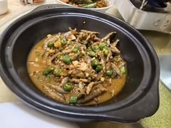 砂锅小鱼仔-小家庭(万象店)