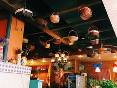彼德西餐厅(凯丹广场店)-彼德西餐厅(凯德广场新南店)