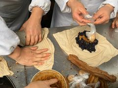 -芳婆糕团店(王府大街店)
