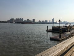 -SKECHERS 斯凯奇(上海国际时尚中心店)