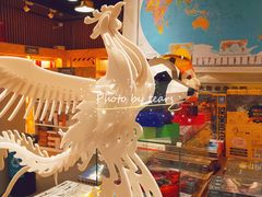 -新华里咖啡书吧(新华书店小寨店)