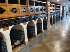 -绿岛汤泉韩式休闲会所