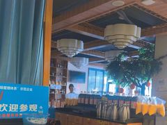 -溢心园香河肉饼总店