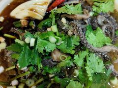 -八一路好吃街(雨田商务大厦店)