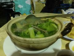 -强记湛江鸡饭店·二十七年老字号(拱北店)