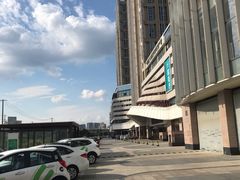 -大摩华尔街生活广场