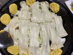 -屯老二农家铁锅炖·行业领军者(梅江店)