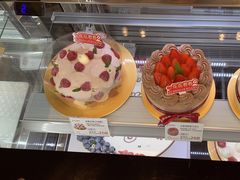 -花花卷卷·鲜食蛋糕(静安久光百货店)
