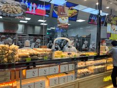 面包甜点陈列柜-鲍师傅糕点(国金街店)