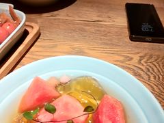 -蜜桃餐厅·伴山(湖滨商业街店)