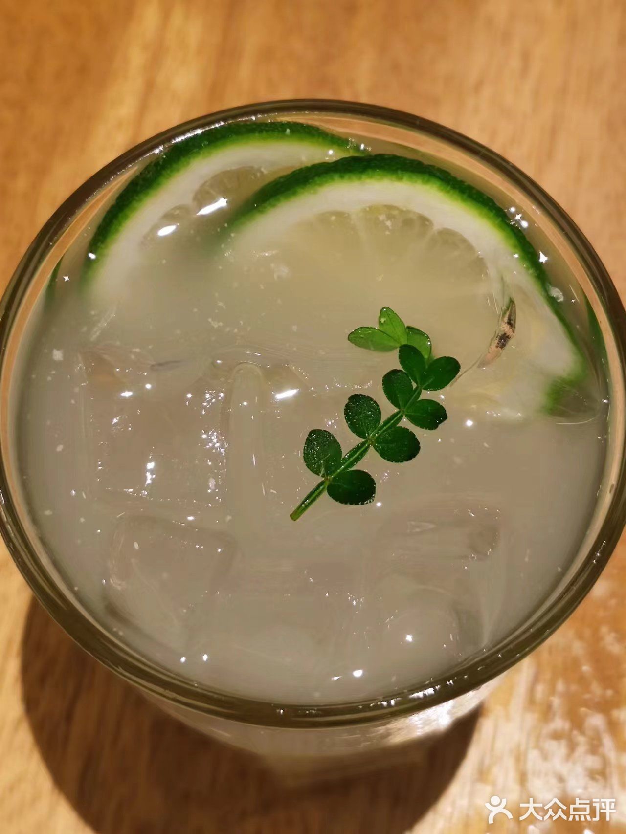 万象城热门新店，提前去不然要排队！