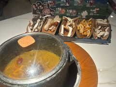 -芸山季·云南山珍菌火锅(南翔印象城MEGA店)