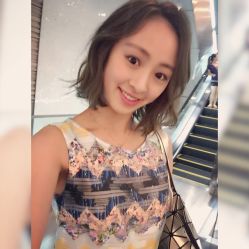 -专业烫发染发接发