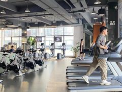 -豪逸健体(中骏广场店)