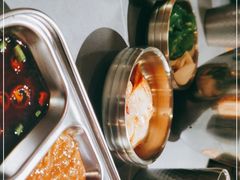 -围炉肉舍丹东海鲜烤肉·烤活鳗(步行街店)