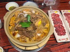 牛腩牛杂煲-沙胆彪炭炉牛杂煲(上海日月光广场店)