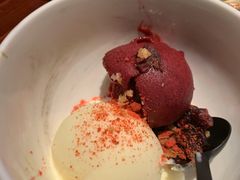 茅台西凤冰淇淋双拼-西安W酒店·WEI全味西餐厅