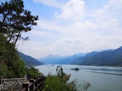 -羚羊峡古栈道森林公园