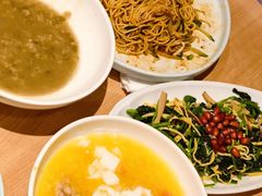 芒果西柚冰粥-宏状元现熬粥·京味菜(三里河店)