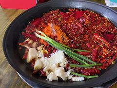-黄潇洒老火锅(九眼桥宏济巷店)