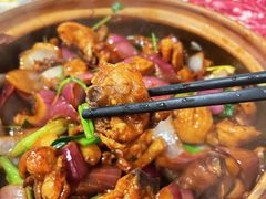 招牌胡须佬鸡煲-胡须佬鸡煲四季火锅店(石厦西村直营店)