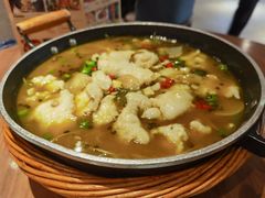 -有红鸡毛店·川菜(建设路店)