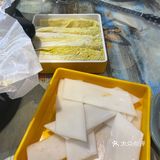 平江万达一家纸包鱼