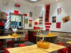 -柳州肥姨妈大骨螺蛳粉(曹路店)