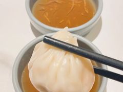 -馋三尺蟹粉小笼(人民广场店)