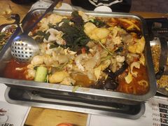 -后街佬·炭火鲜鱼杂(南城店)